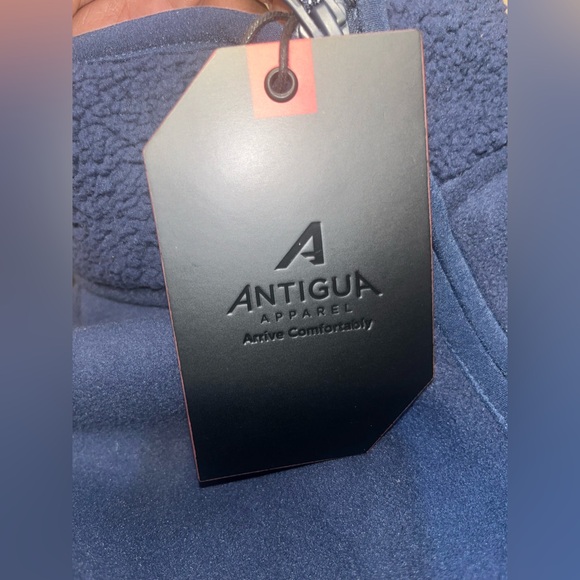 UConn Huskies Antigua Women's Nostalgic Full-Zip Vest Navy Size Small  New NCAA - Picture 6 of 6